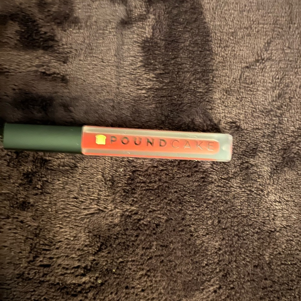 Poundcake Lip Gloss in Red